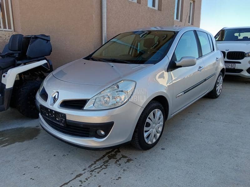 Renault Clio 1.2b Ripcurl