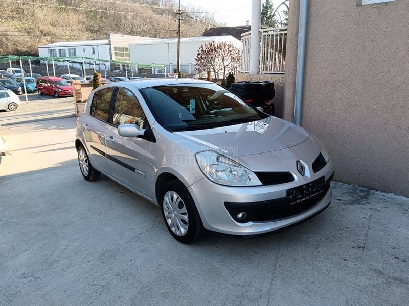 Renault Clio 1.2b Ripcurl