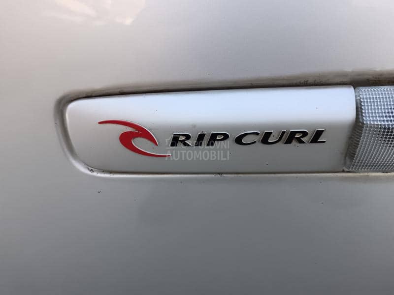 Renault Clio 1.2b Ripcurl