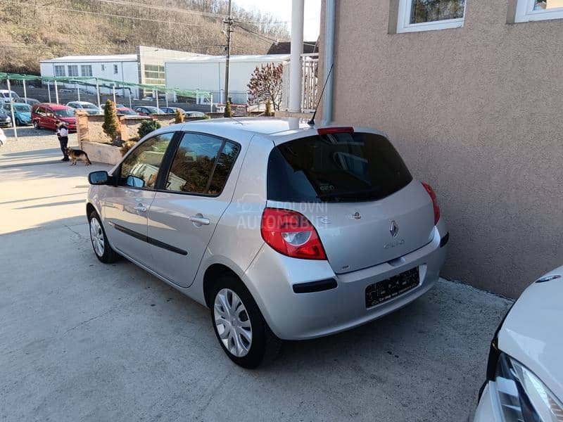 Renault Clio 1.2b Ripcurl