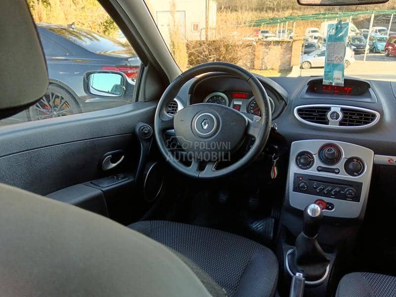 Renault Clio 1.2b Ripcurl