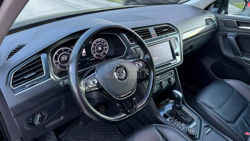 Volkswagen Tiguan 2.0 TDI //HIGHLINE//