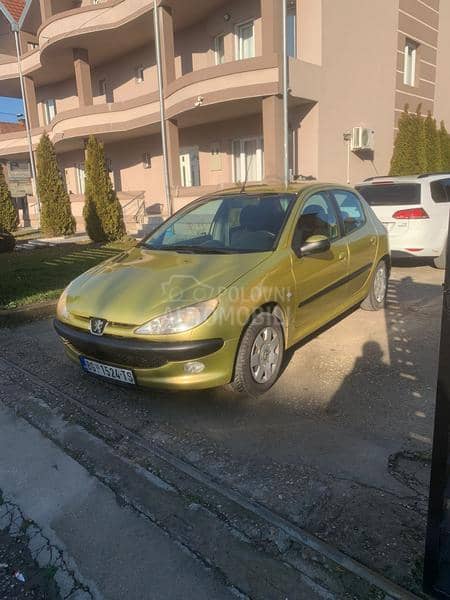 Peugeot 206 