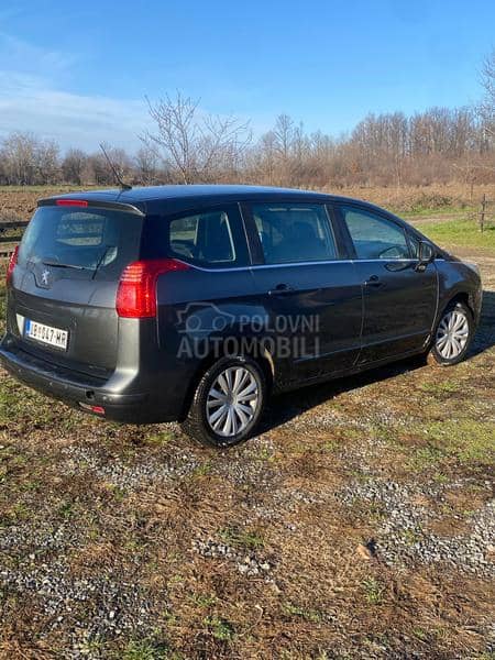 Peugeot 5008 1.6 HDI