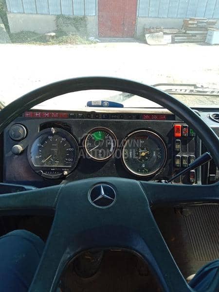 Mercedes Benz 3535 8x8