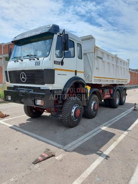 Mercedes Benz 3535 8x8