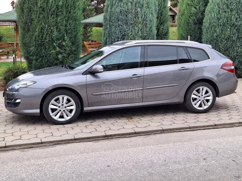 Renault Laguna BLACK EDITION