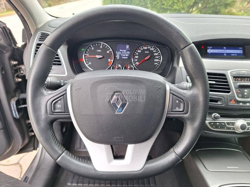 Renault Laguna BLACK EDITION