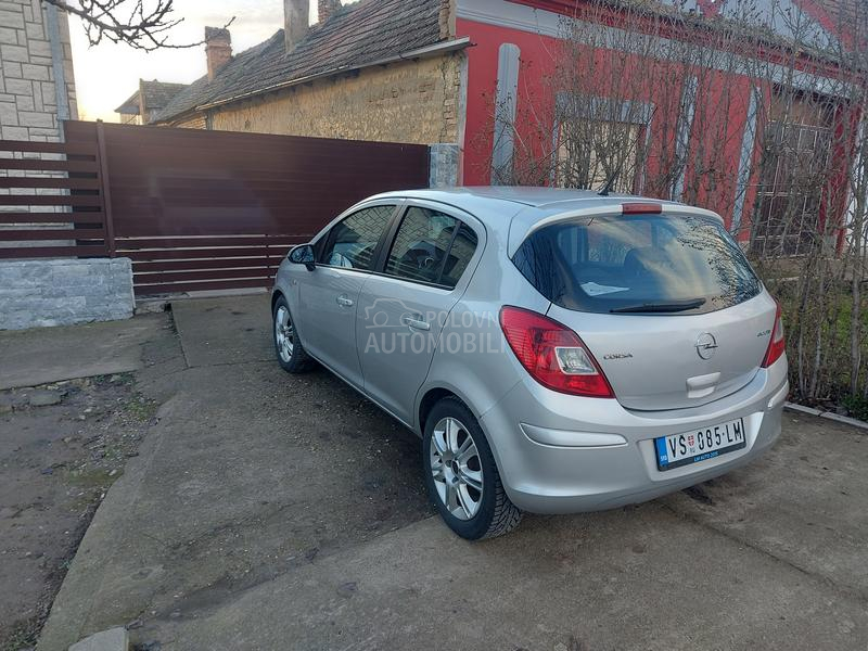 Opel Corsa D 