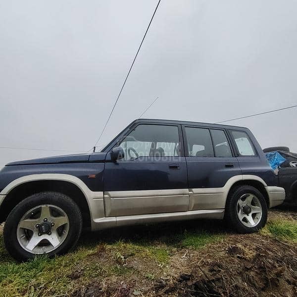 Suzuki Vitara LONG V6