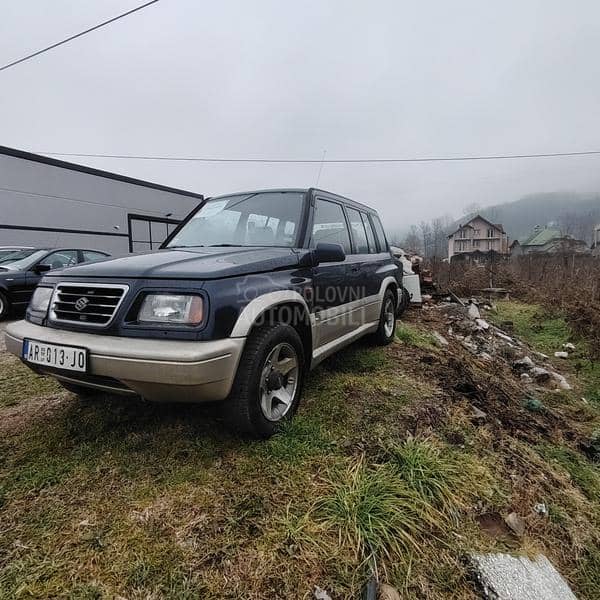 Suzuki Vitara LONG V6