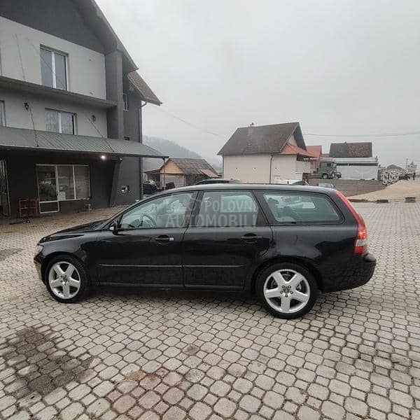 Volvo V50 du go re g