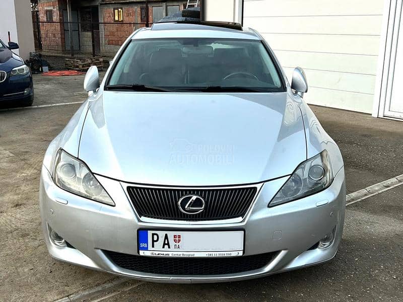 Lexus IS 250 