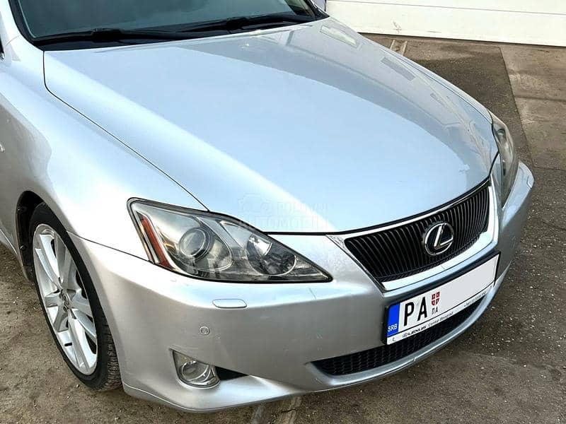 Lexus IS 250 