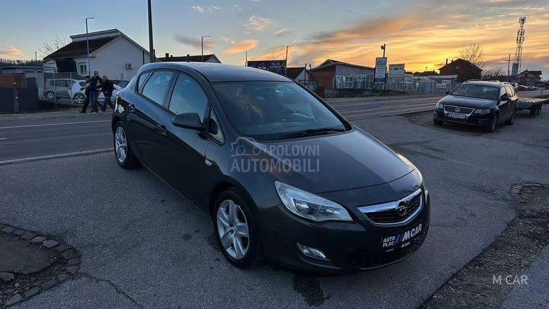 Opel Astra J 1.3 multi jet