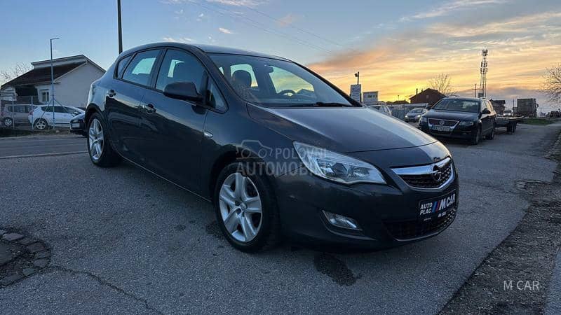 Opel Astra J 1.3 multi jet