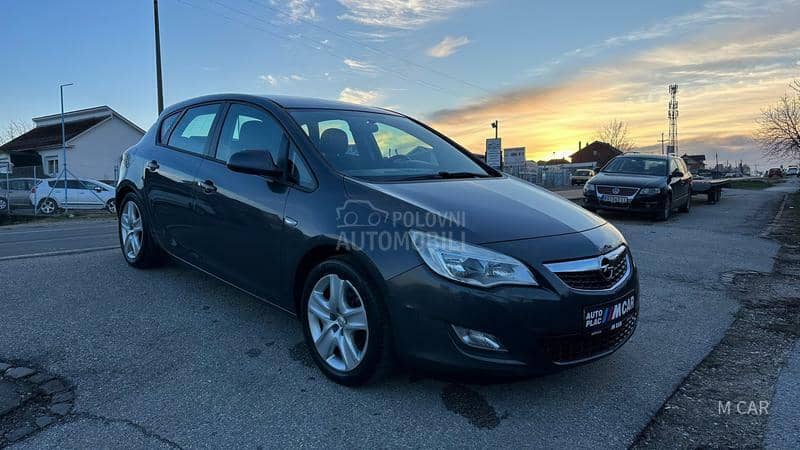 Opel Astra J 1.3 multi jet