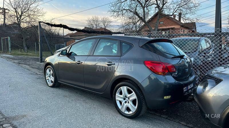 Opel Astra J 1.3 multi jet