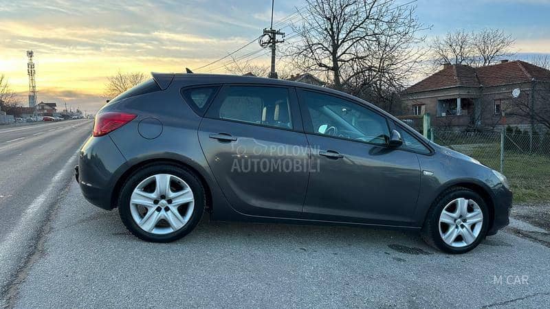 Opel Astra J 1.3 multi jet