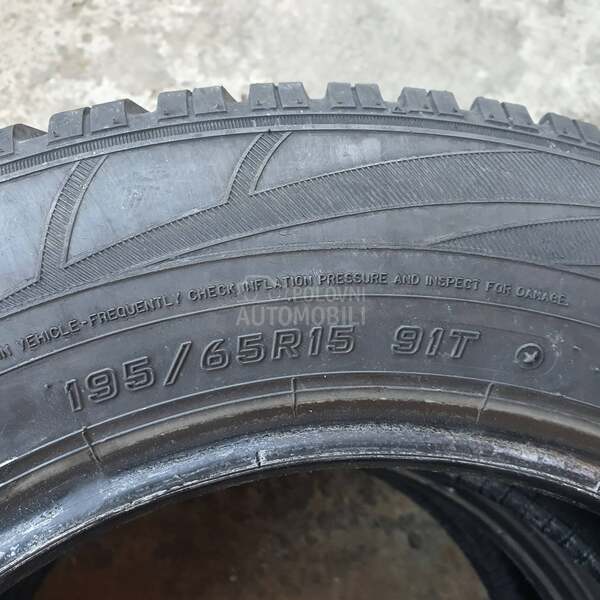 Falken 195/65 R15 Zimska