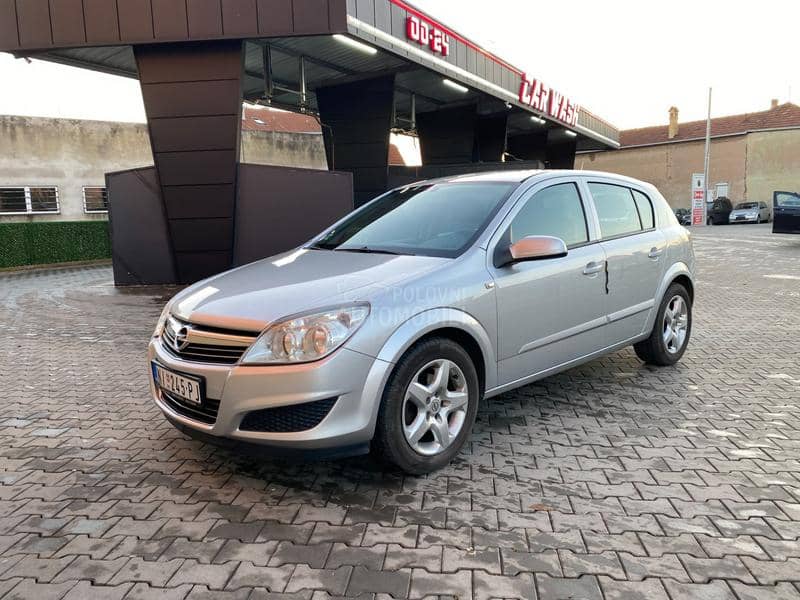 Opel Astra H 1.6 b