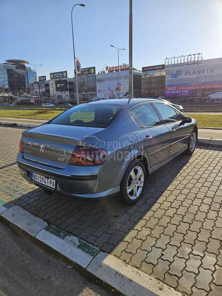 Peugeot 407 