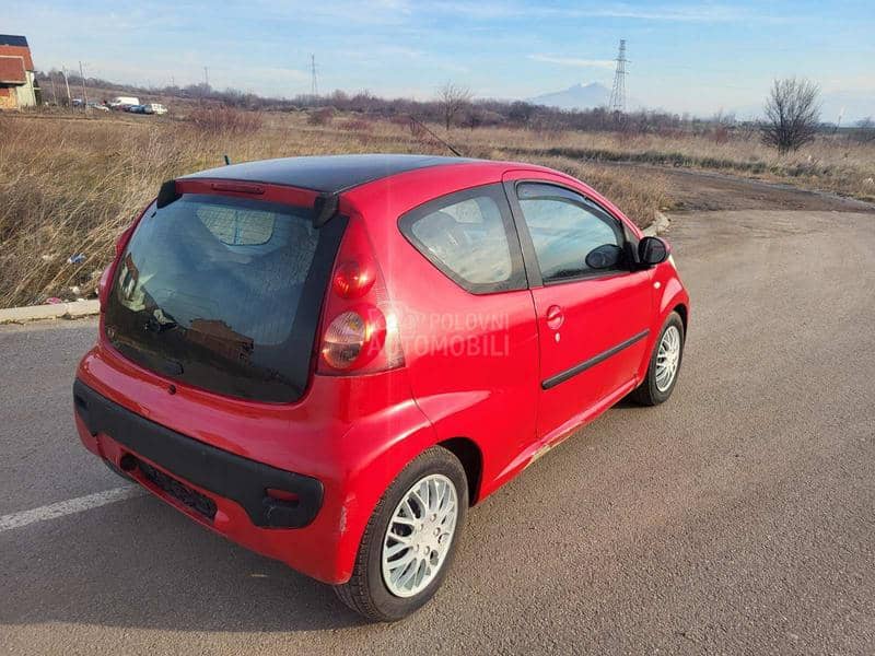 Peugeot 107 1.0