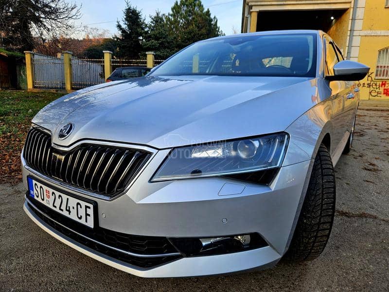 Škoda Superb 2,0 TDI BONBONICAAA