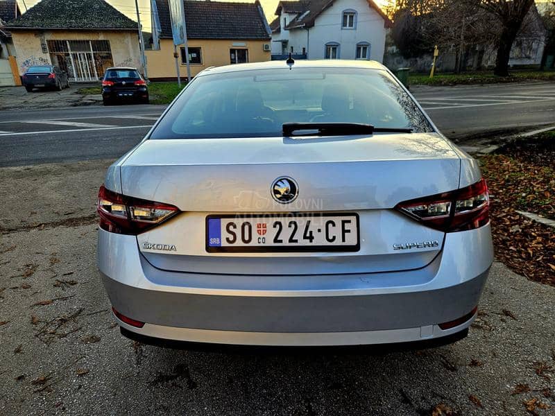 Škoda Superb 2,0 TDI BONBONICAAA