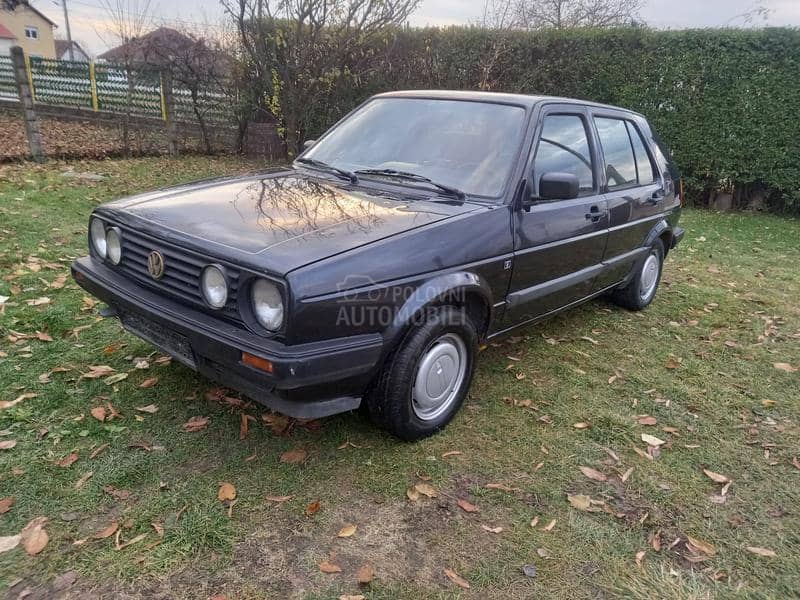 Volkswagen Golf 2 1.8