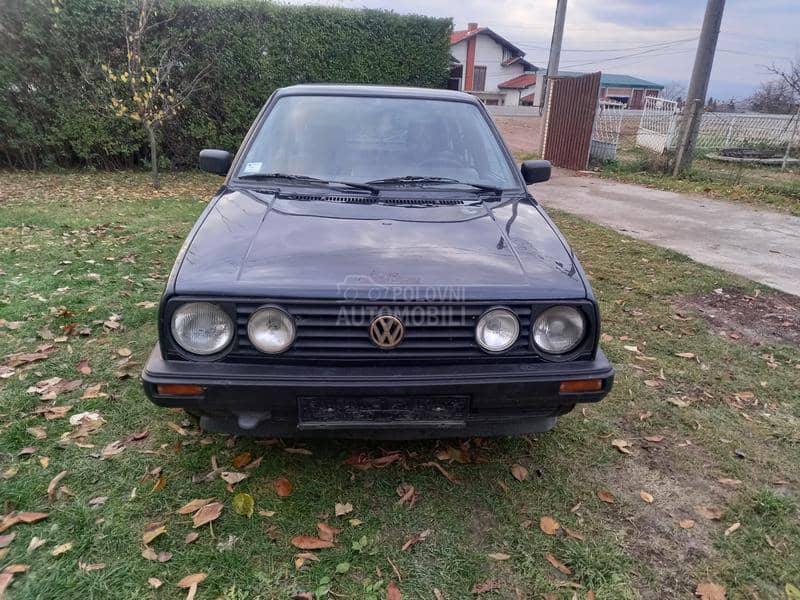 Volkswagen Golf 2 1.8