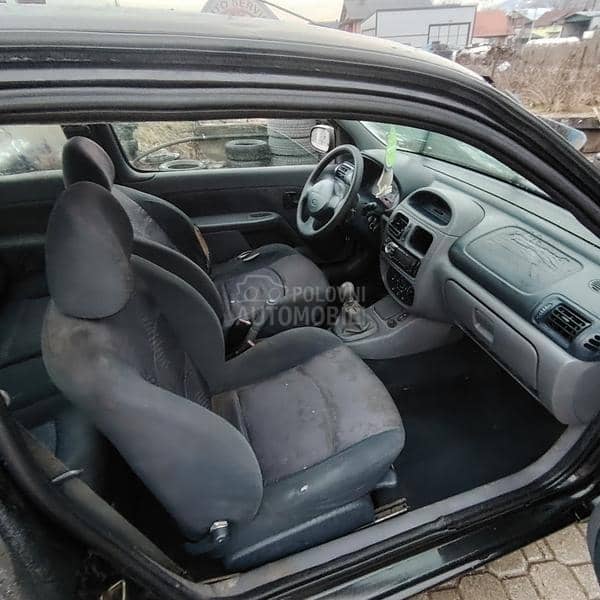 Renault Clio 1.2 16 v