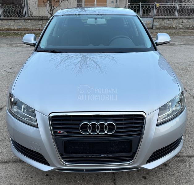 Audi A3 1.6 8V SLINE NOV