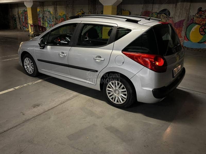 Peugeot 207 1.6 HDI