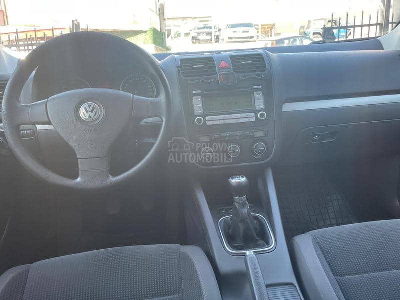 Volkswagen Golf 5 1.9 tdi