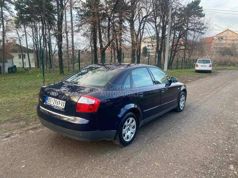 Audi A4 1.9 T D I 131 K S