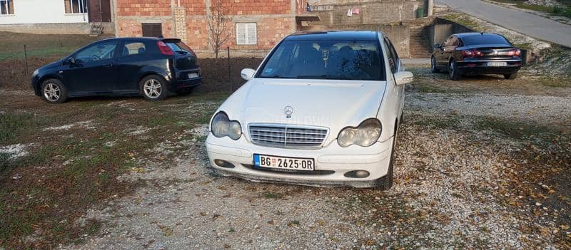 Mercedes Benz C 220 