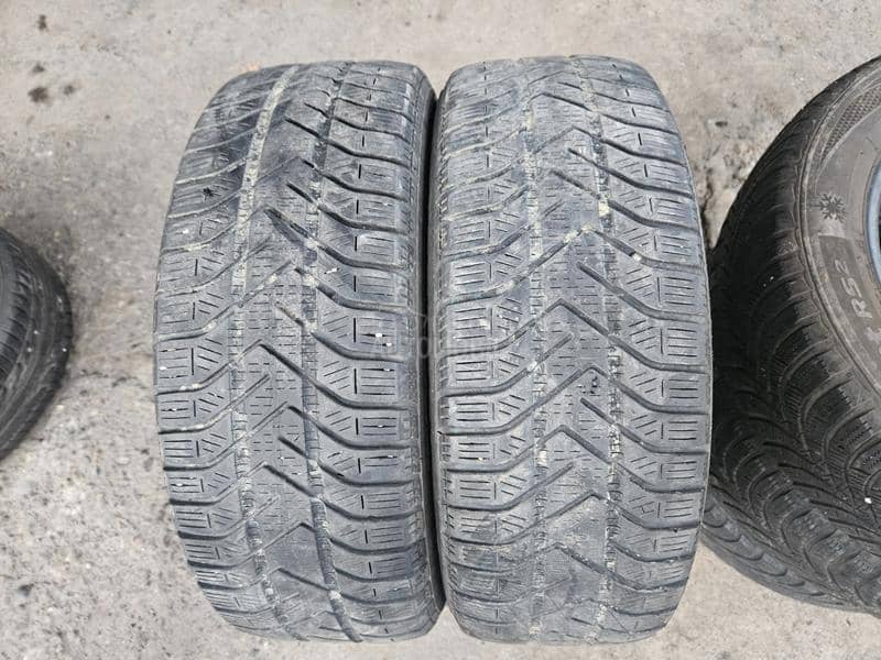 Pirelli 195/60 R15 Zimska