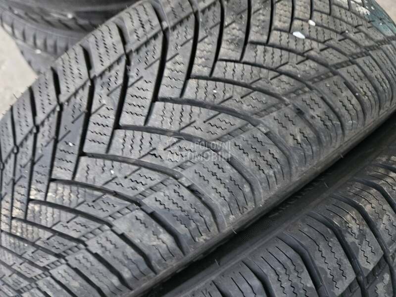 Tracmax 165/60 R15 Zimska