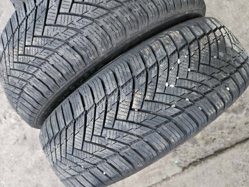 Tracmax 165/60 R15 Zimska