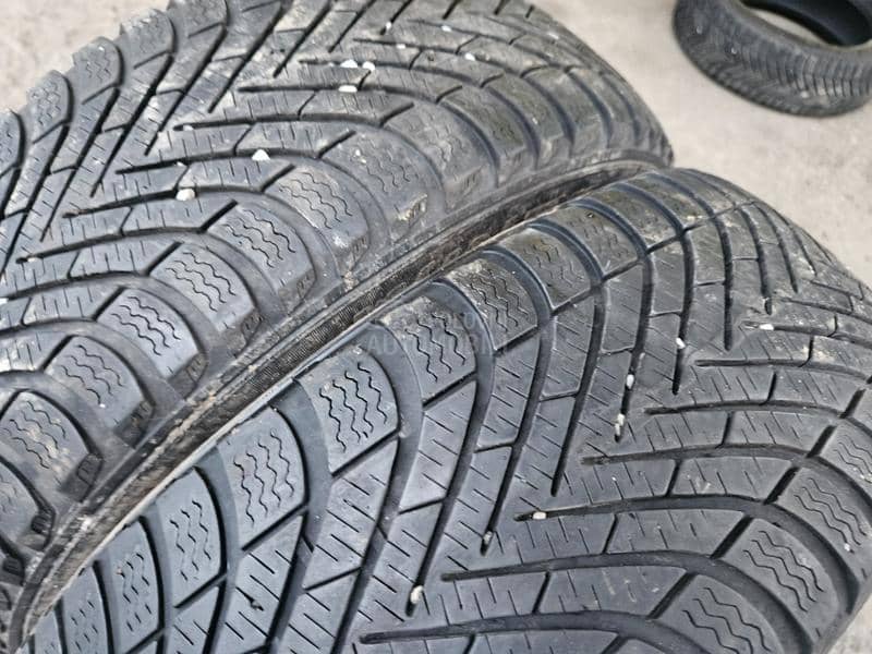 Pirelli 185/55 R15 Zimska