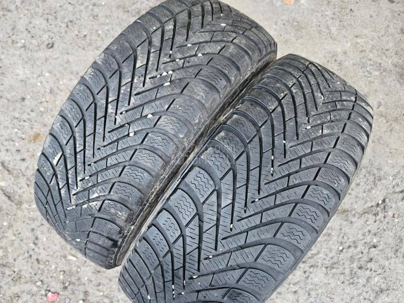 Pirelli 185/55 R15 Zimska