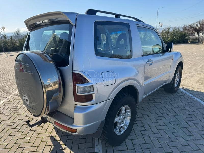 Mitsubishi Pajero 3.2 D 4x4 CH