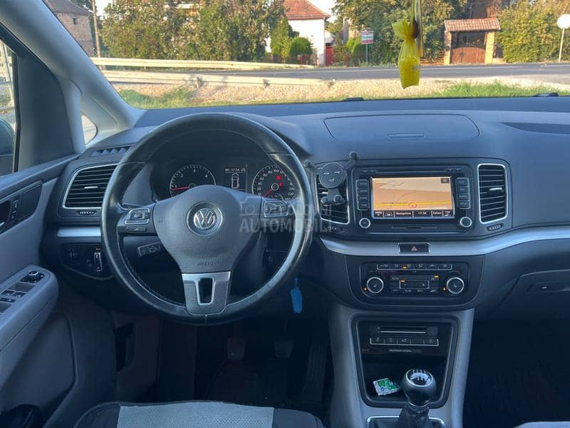 Volkswagen Sharan 2.0TDI HIGHLINE/NAAV