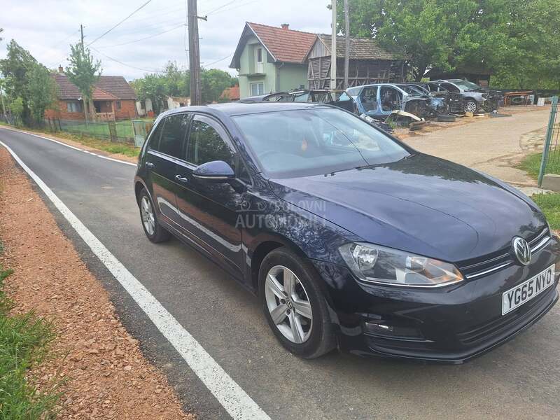 Volkswagen Golf 7 2015. god. -  kompletan auto u delovima