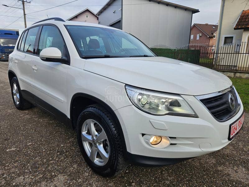 Volkswagen Tiguan 2.0 TDI  P A N O R A