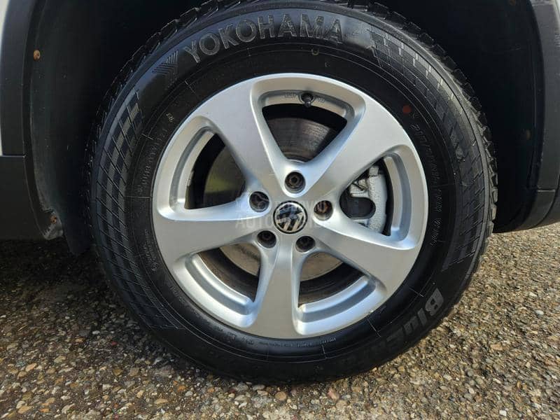 Volkswagen Tiguan 2.0 TDI  P A N O R A