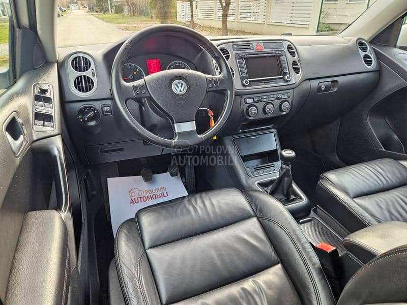 Volkswagen Tiguan 2.0 TDI  P A N O R A