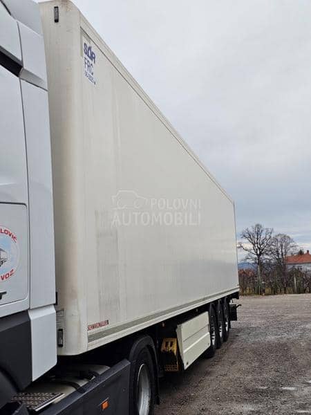 Mercedes Benz Actros 1845