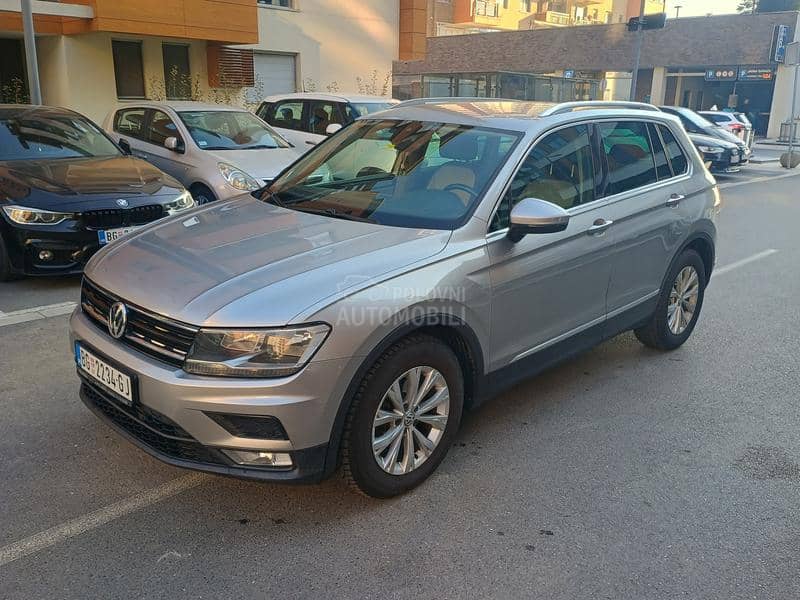 Volkswagen Tiguan .a.u.t.o.m.a.t.i.k